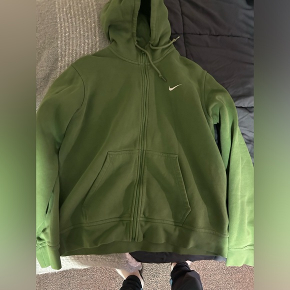Green Nike Zip Up - Picture 1 of 3